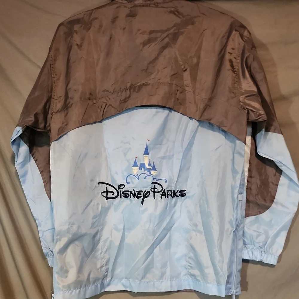Disney Men's Grey and Light Blue Windbreaker